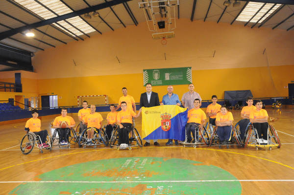 grancanariaescuelabaloncestosilladeruefdas2014