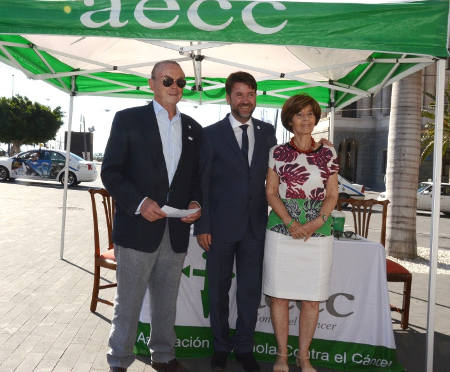 tenerifeDonativoAECC2014