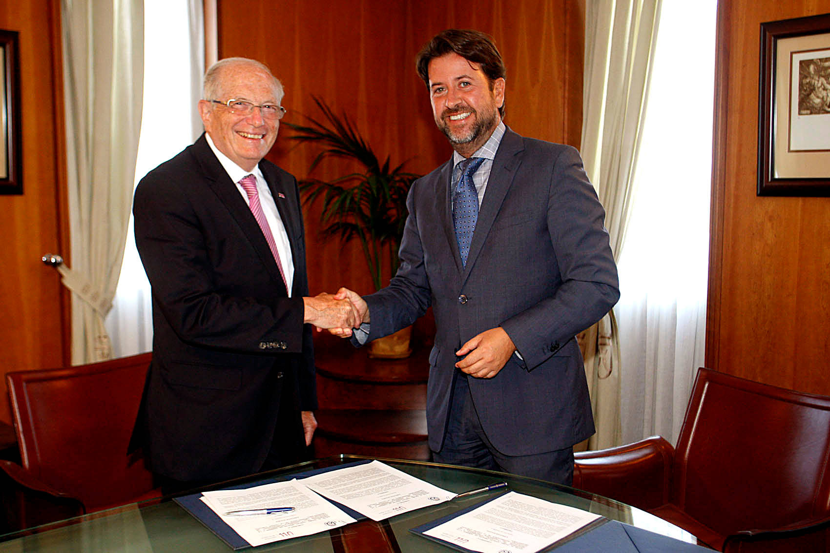 Convenio ULL-Línea610Titsa2014