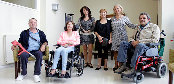 Adriana-Guevara-y-enfermos-de-ELA-2014
