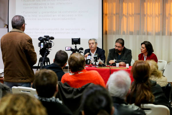 tenerifepoliticassocialeslossilos2015