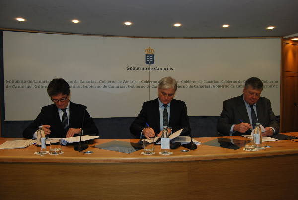 gocanlacaixacomedores2015