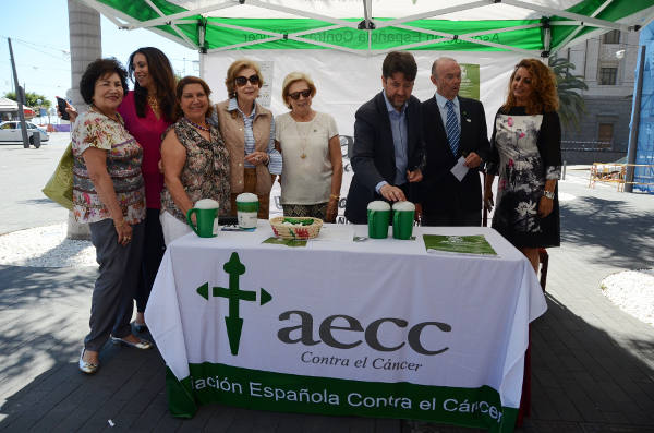 tenerifeDonativoAECC2015