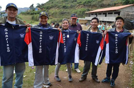 laguanchasonrisasHUANUCO2015