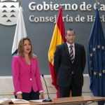Rosa Dávila y director general Planificación y Presupuesto2015