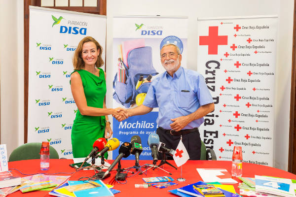 fundacion disa y cruz rojaMOCHILAS LLENAS 2015