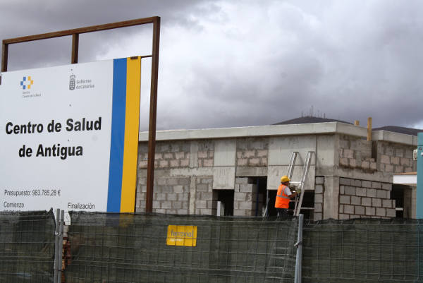 Antigua Obras centro de salud 2015
