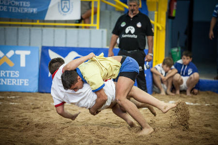 Final de Lucha Canarias de los Juegos Cabildo/Foto: Tony Freelancer