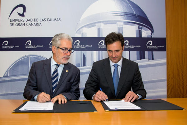 gcanaria Endesa donación vehículo eléctrico a ULPGC 2016