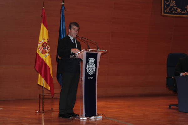 ignacio Cosido DG Policia 2016