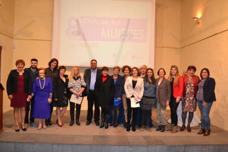 Los Silos Autoridades y Homenajeadas 2016
