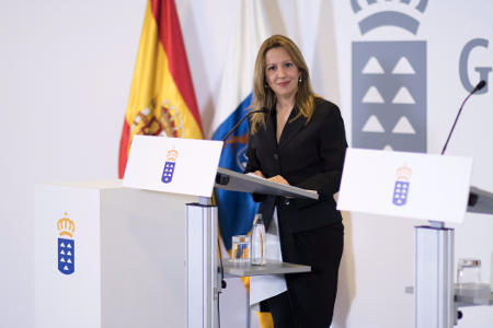 Rosa Dávila gobcan hacienda 2016
