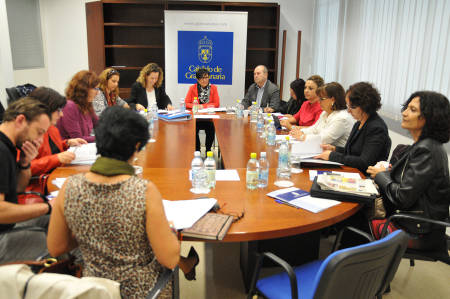 gcanaria elena mañez comision ssociales 2016