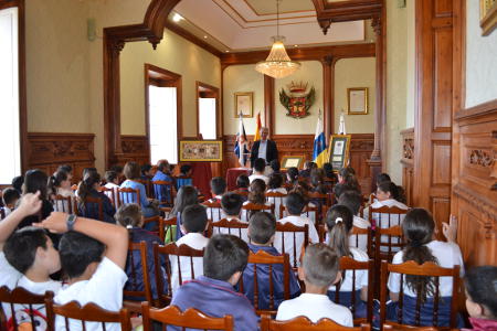 laorotava becas 2016