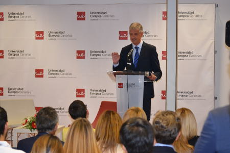 la orotava FRANCISCO LINARES EN LA UNIVERSIDAD EUROPEA DE CANARIAS 2016