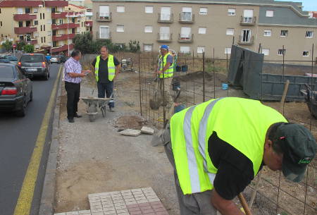 losrealejos Obras acerado calle San Isidro 2016