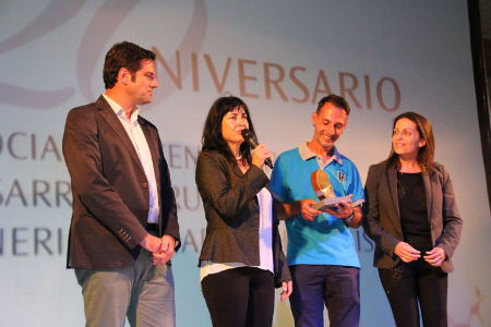 santiago teide premio a la Asociación Cha Domitila de Arguayo 2016