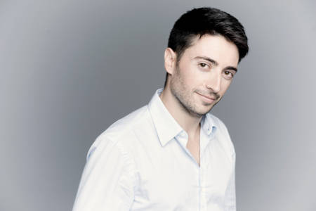 Antonio Mendez-ConductorPhoto: Marco Borggreve