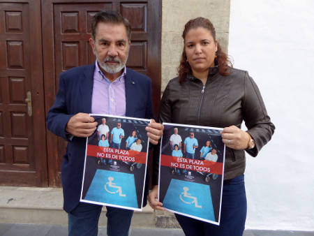 adeje plaza discapacitados 2016
