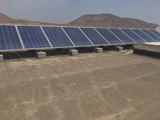 lanzarote paneles solares 2017