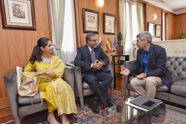 tenerife Embajador India-Recepcion 2017