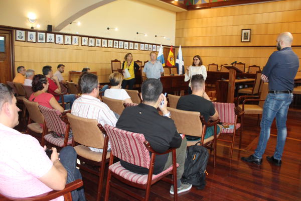 candelaria Reunión comerciantes 2017