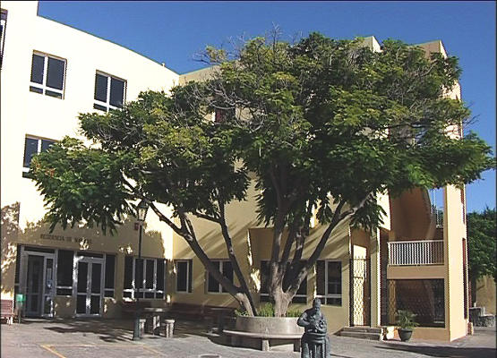 aguimes FACHADA RESIDENCIA MAYORES 2018