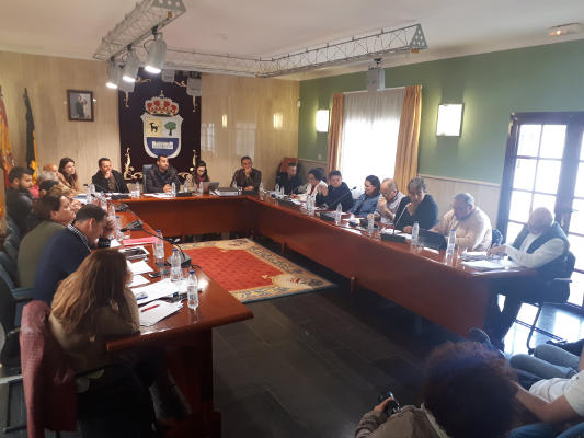 la oliva pleno ayto 2018