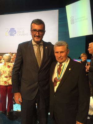 haria Medalla Manuel Santacruz 2018