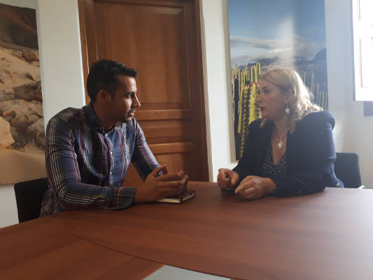 la oliva alcalde vivienda instituto canario directora 2018