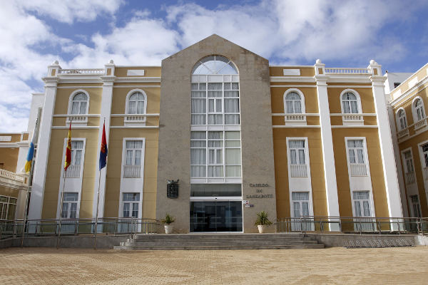 lanzarote edificio cabildo 2019