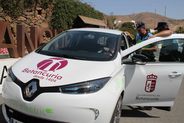 Betancuria incorpora un coche electrico 2019