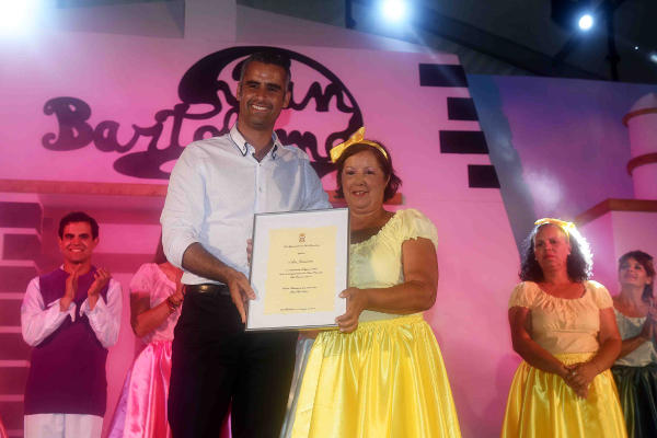 san bartolome ALCALDE ENTREGA PLACA 2019