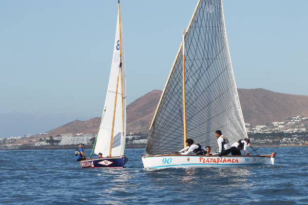 yaiza vela latina 2019