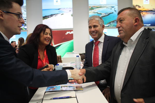 Antigua acuerdo de promocion con JET2 2020