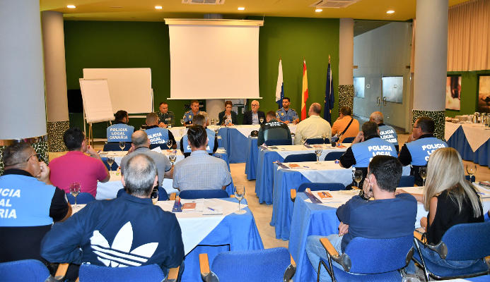 mogan formacion policias 2020