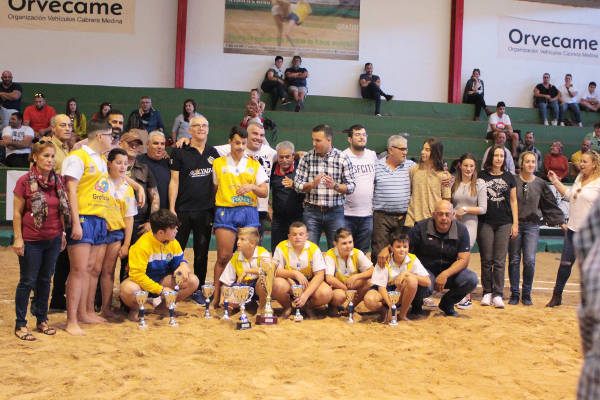 yaiza titulo liga lucha canaria 2020