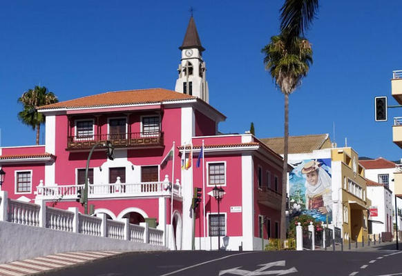el paso fachada 2020