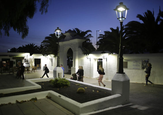 teguise LED EN PUEBLO MARINERO 2020