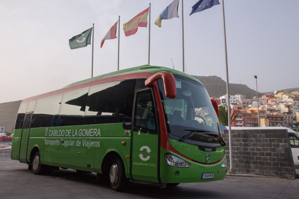 la_gomera_Guagua_Gomera2020 Desinfección de las guaguas que realizan las rutas de la empresa pública