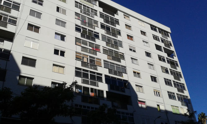 sc_tenerife_miramar_despues_de_obra_2020 Se renueva el aspecto y resuelve problemas estructurales de 176 vivienda