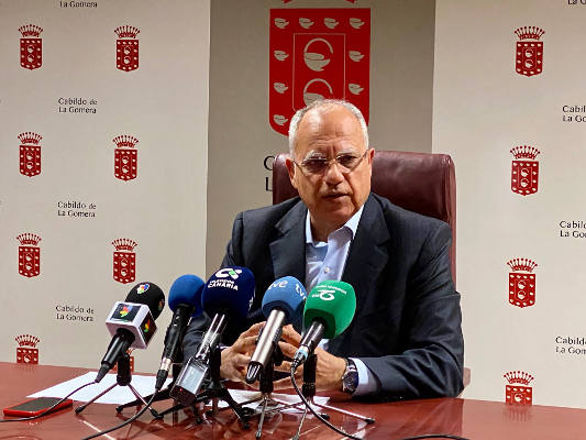 lagomera_casimiro_curbelo_2020 Se propone retomar las conexiones entre islas a partir del lunes