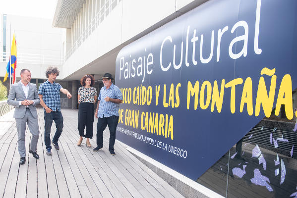 gcanaria_mural_risco_caido_aniversario_2020 La fachada del Cabildo luce un mural de Risco Caído