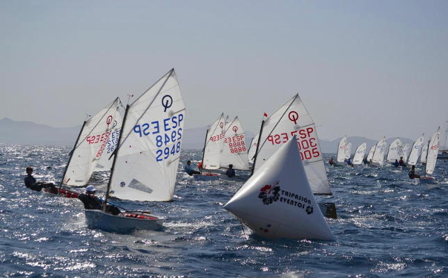 yaiza_competicion_oficial_vela_2020 Se reanuda la competición oficial de vela clase Optimist de Canarias