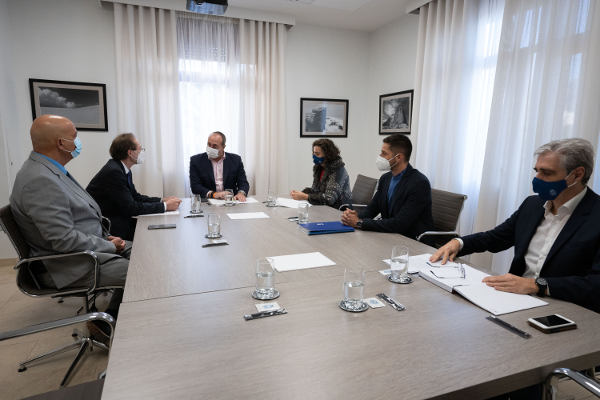 tenerife_proyectos_explicados_a_alemanes_2021 Proyectos de innovación, medio natural y energía que están en marcha