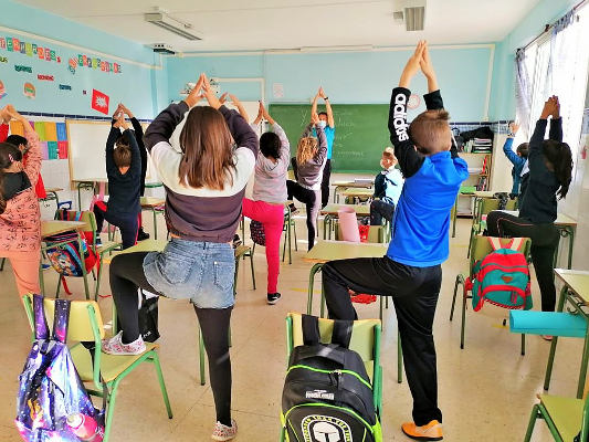 antigua_yoga_tecnica_deportiva_2021 El Yoga como técnica deportiva y relajación llega a los centros de estudio