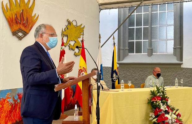 lagomera_Casimiro_Curbelo_presentación_libro_Leoncio_Bento_2021 Agulo en el recuerdo, presentación del libro de Leoncio Bento