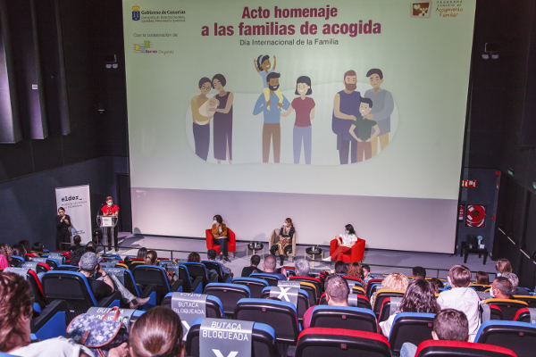 gobcan_familiacogida_2021 Familias de acogida, necesarias para dar calor de hogar