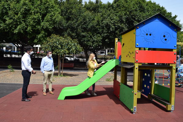 lalaguna_Luis_Yeray_Gutiérrez_Josimar_Hernández_2021 Tres parques infantiles refuerzan la seguridad en las zonas de recreo