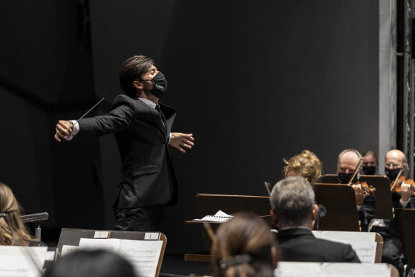 tenerife_sinfonicaShostakovich_elgar_2021 Dmitri Shostakovich y Edward Elgar, interpretados por la Sinfónica